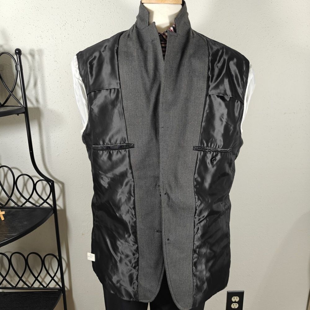 Van Heusen Studio Men's Sport Coat Blazer Two Button Gray Polyester Rayon 44L - Picture 13 of 13